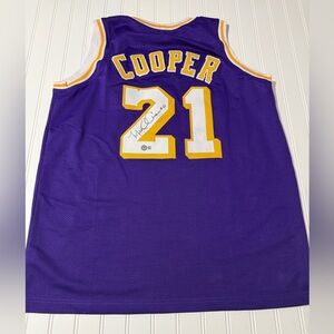 Los Ángeles Lakers-Micheal Cooper #21 Authenticated Autograph Jersey